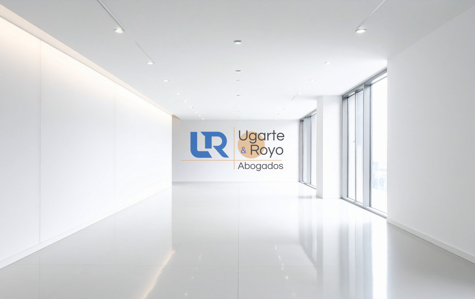 Oficina diafana acristalada